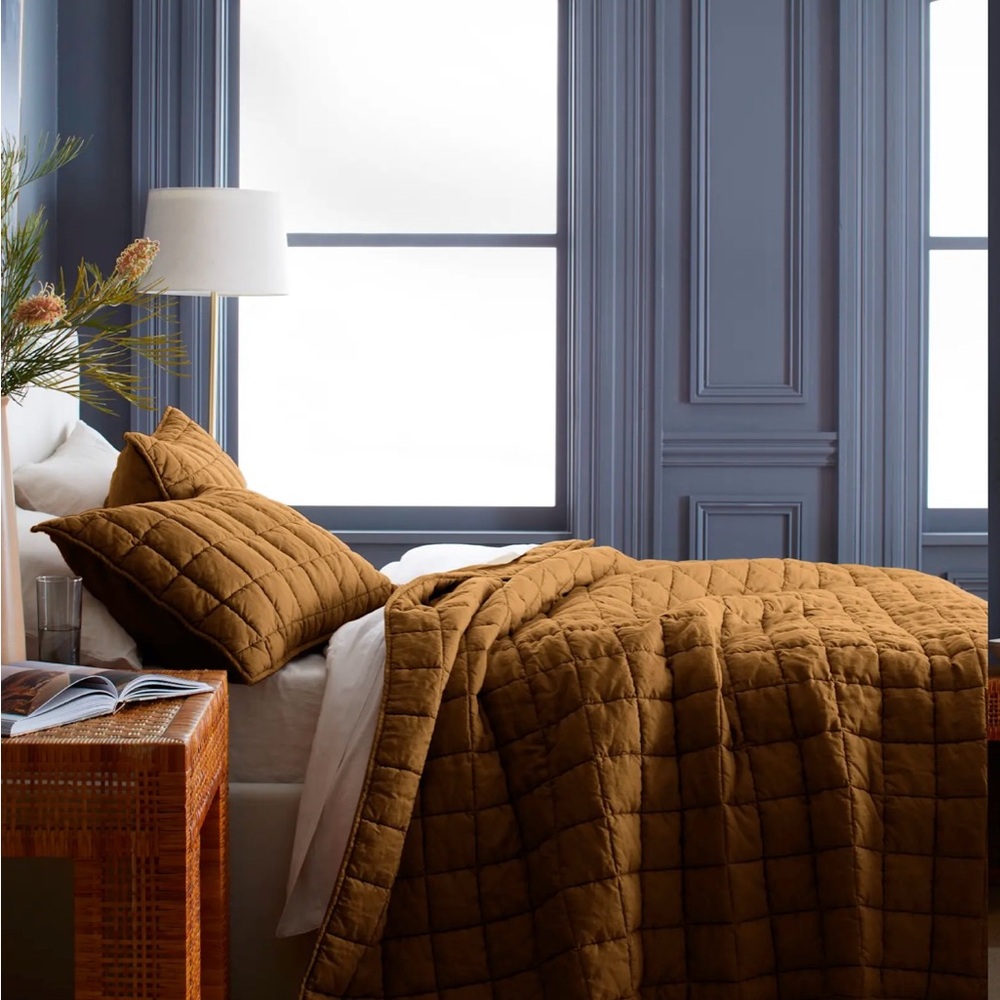 Quince European Linen Box Quilt NWOT Queen/Full